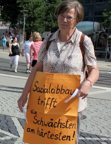 Ehrenbürgerin sollte sie sein es lud sie nur noch niemand ein